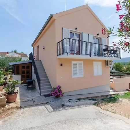 Antonela Appartement Jelsa (Hvar)